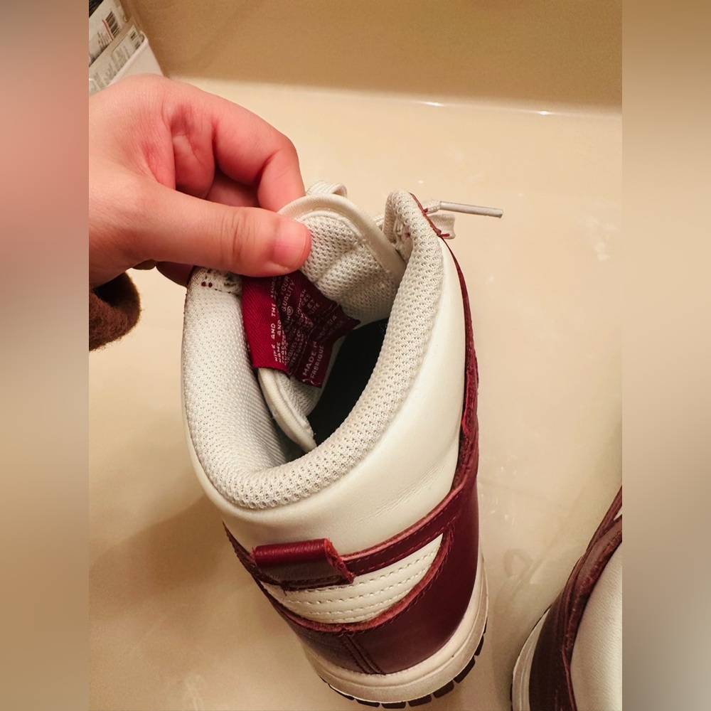 Nike dunks high $160 Sail/Team Red-Pale Ivory. Size 6 1/2. Excellent condition. - Picture 13 of 14